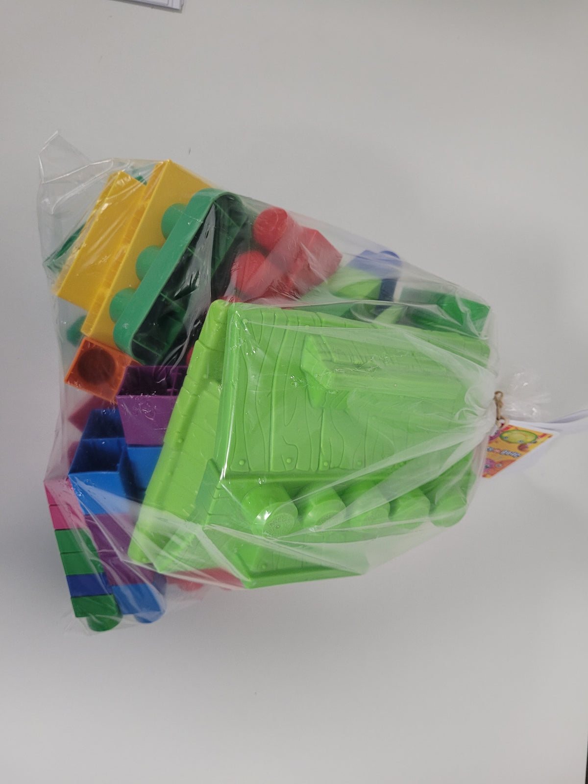 Mega blocks