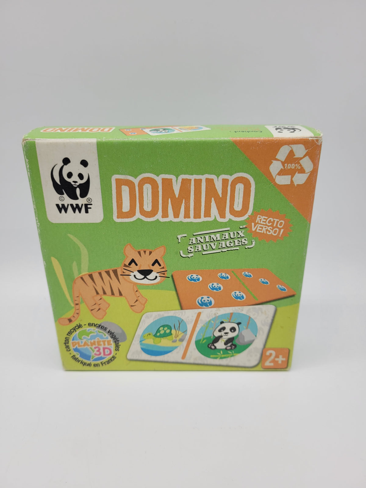 Domino en carton
