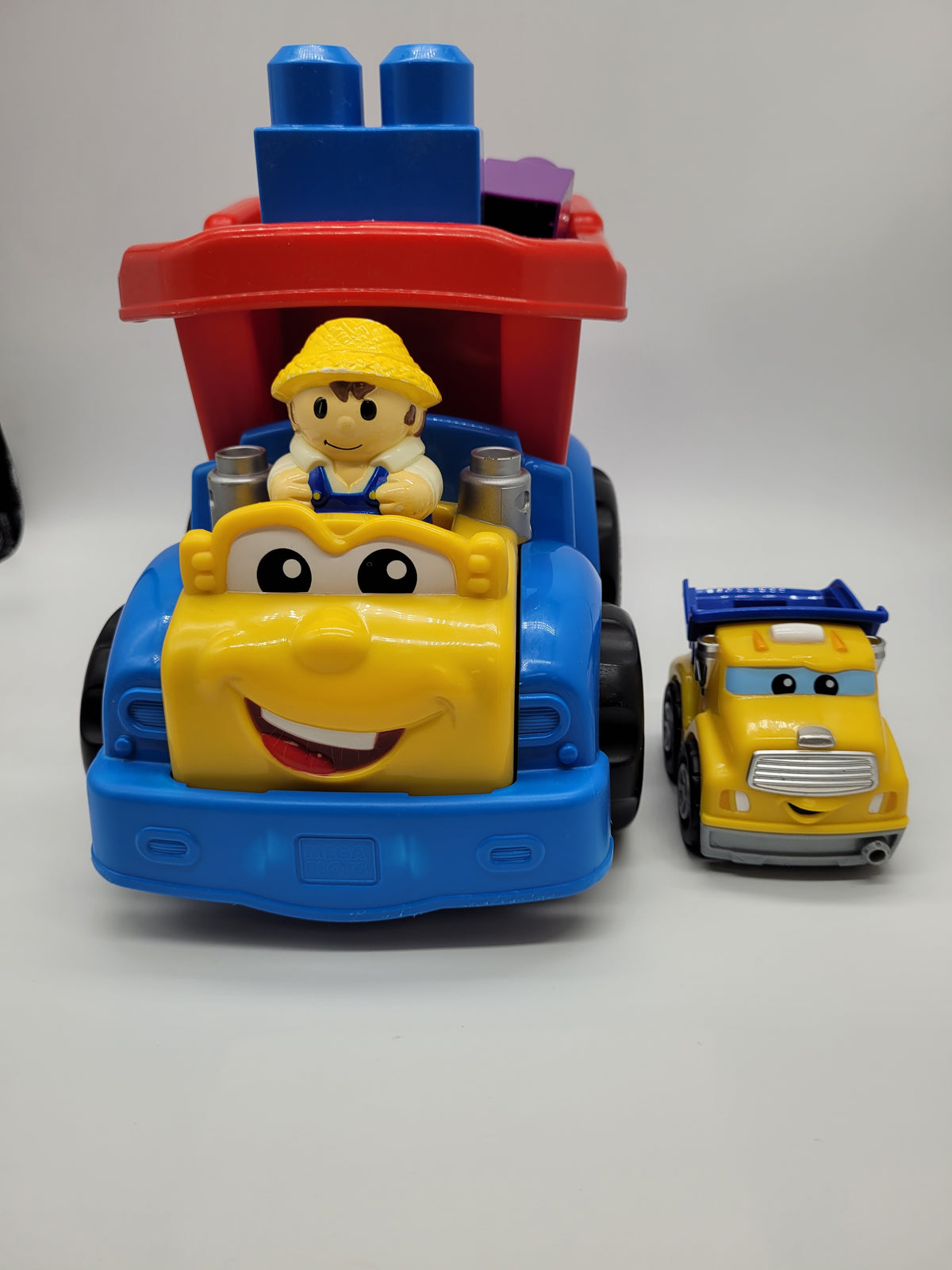 Vehicule mega block