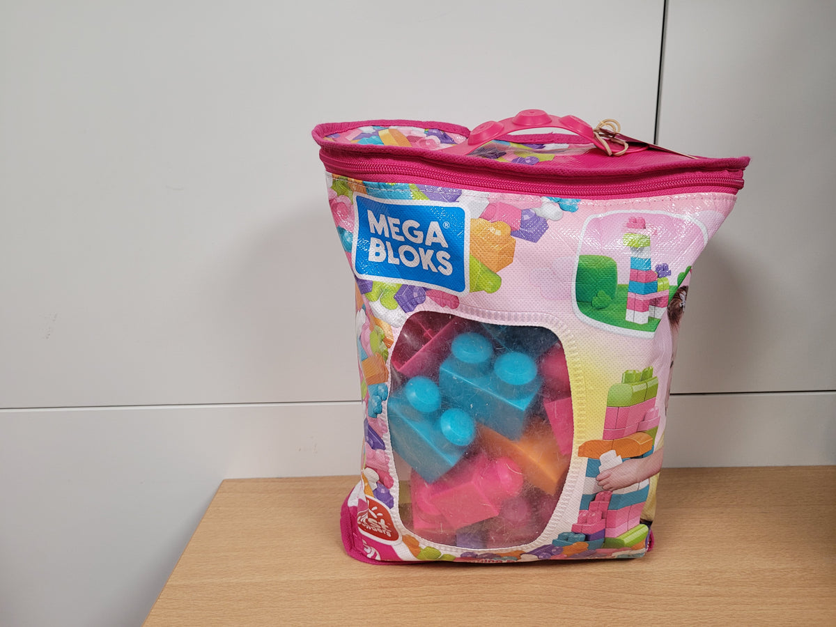 Mega blocks