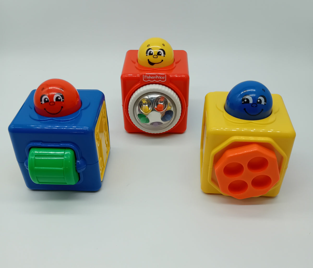 3 cubes d’activité