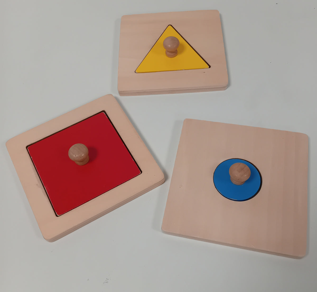 Puzzle d’encastrement en bois