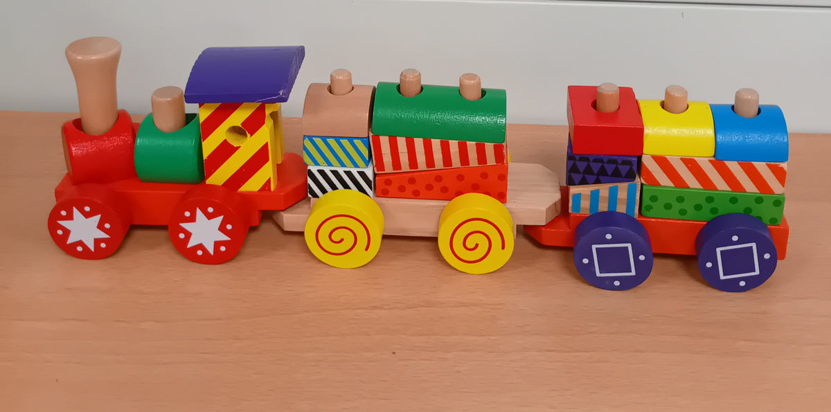 Train en bois